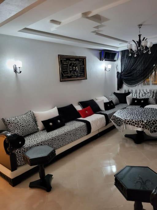 Rare Appartement De Vacances Tanger Exterior foto